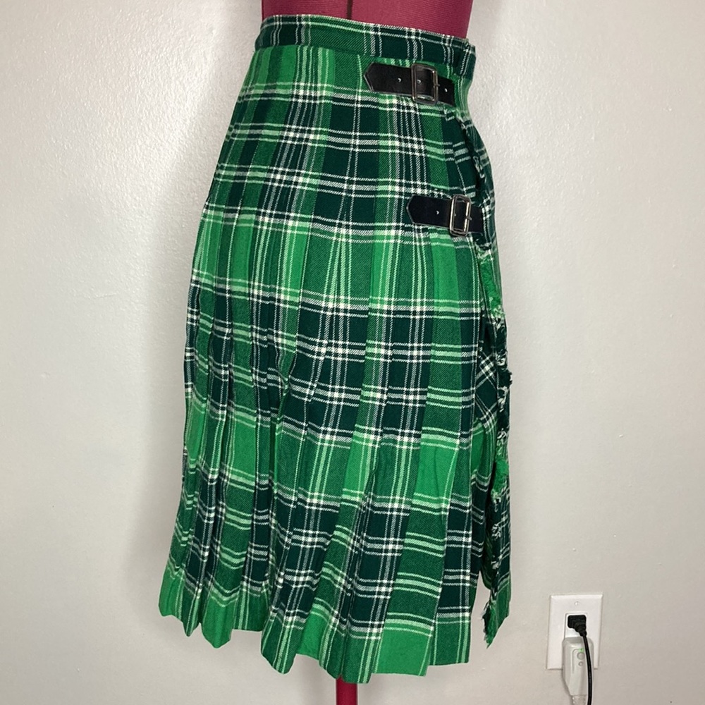 Vintage 80’s plaid green skirt